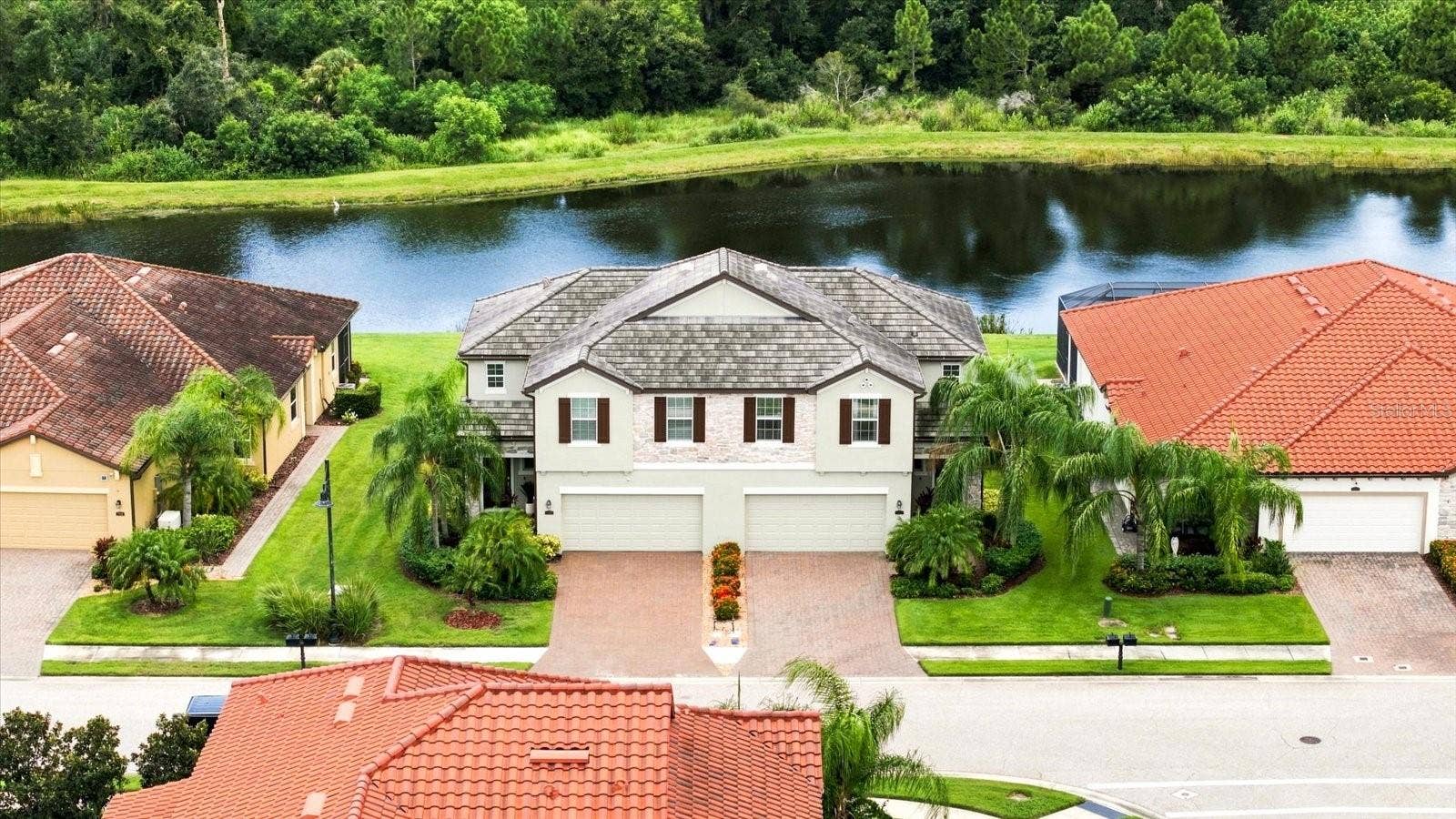 2528 STARWOOD COURT, Lakewood Ranch, FL 34211 2528 STARWOOD COURT, Lakewood Ranch, FL 34211