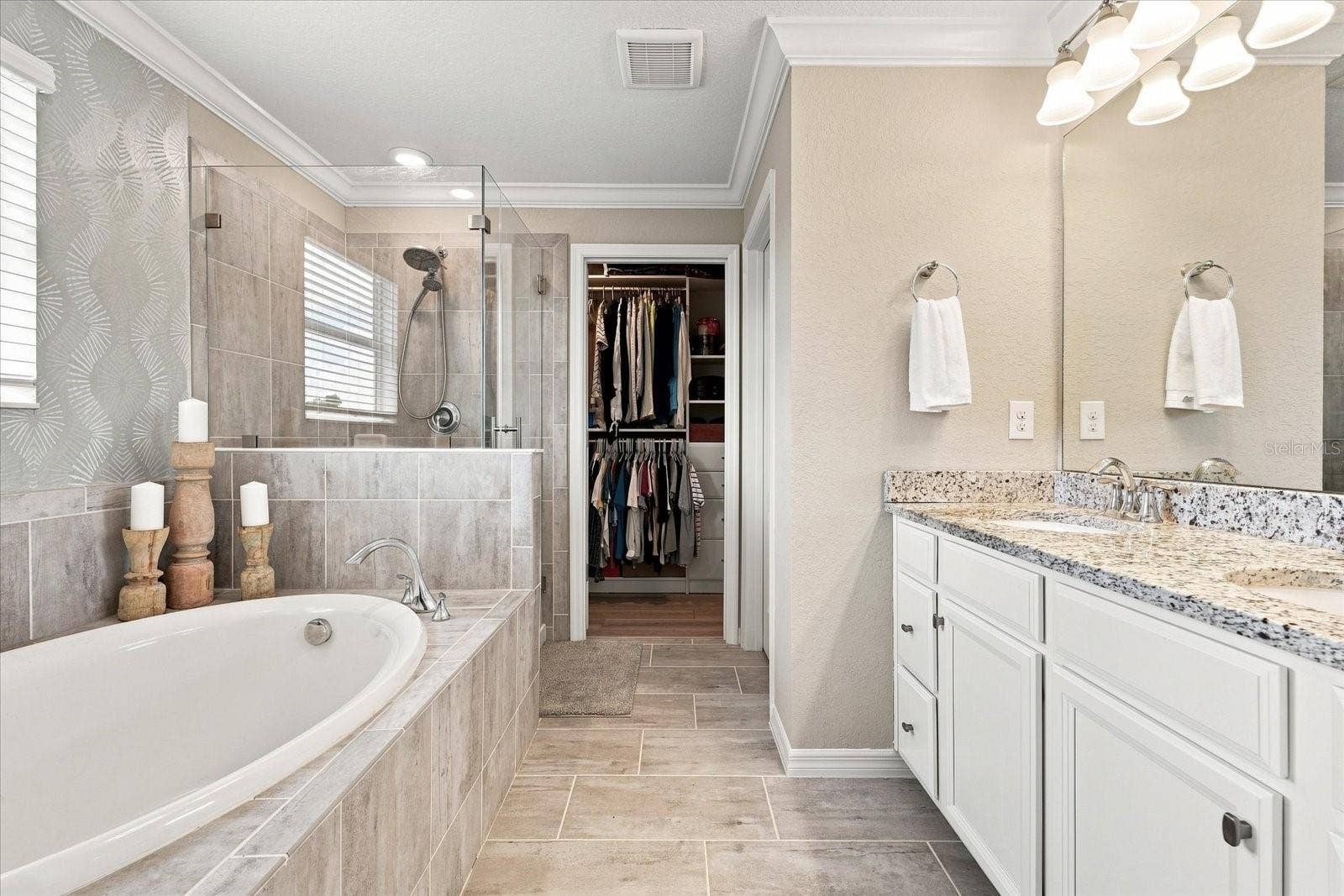 2528 STARWOOD COURT, Lakewood Ranch, FL 34211 2528 STARWOOD COURT, Lakewood Ranch, FL 34211