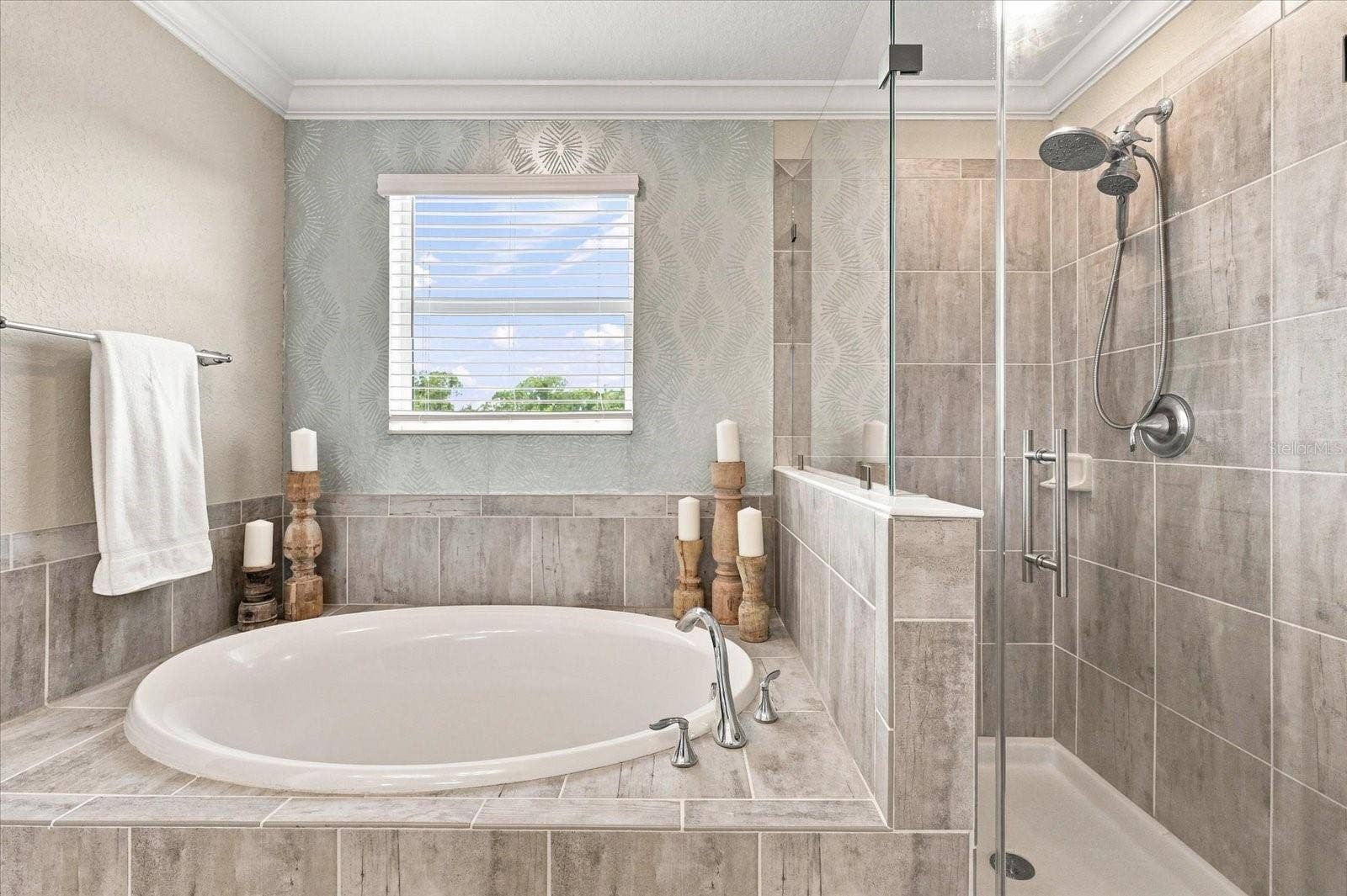 2528 STARWOOD COURT, Lakewood Ranch, FL 34211 2528 STARWOOD COURT, Lakewood Ranch, FL 34211