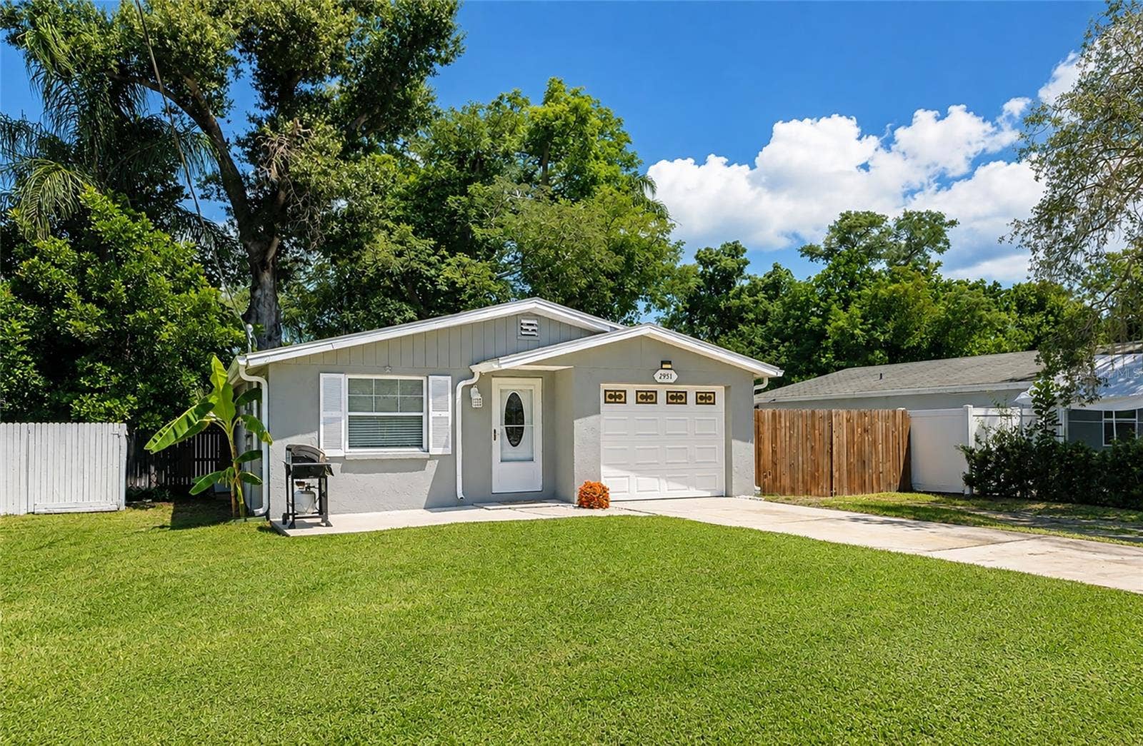 2951 EDGEWOOD LANE, Sarasota, FL 34231 2951 EDGEWOOD LANE, Sarasota, FL 34231