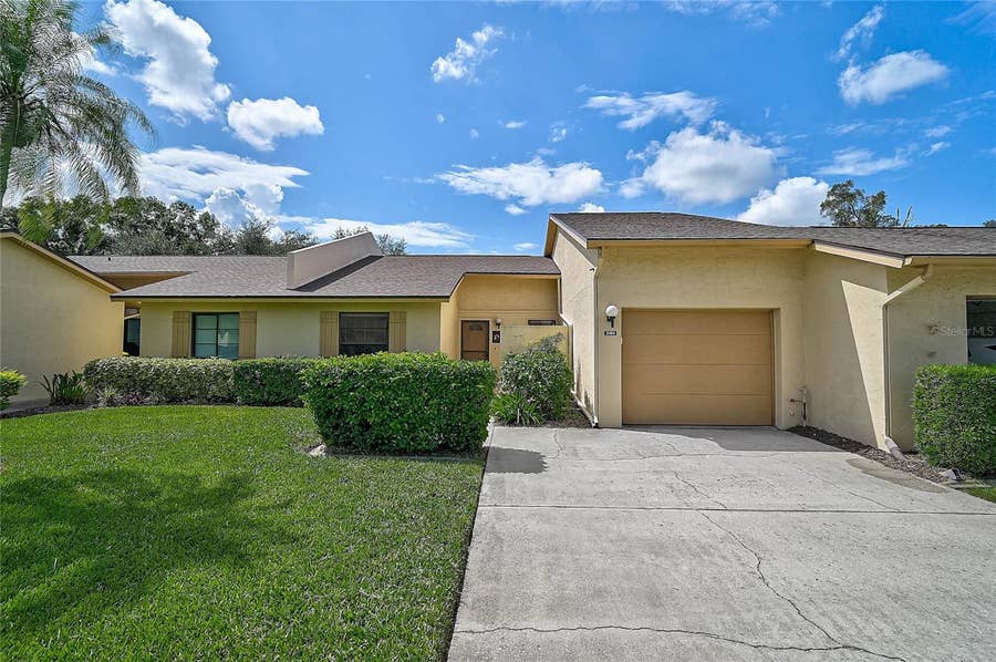 Property photo for 3189 GLEN ELYN BOULEVARD, #3, Sarasota, FL