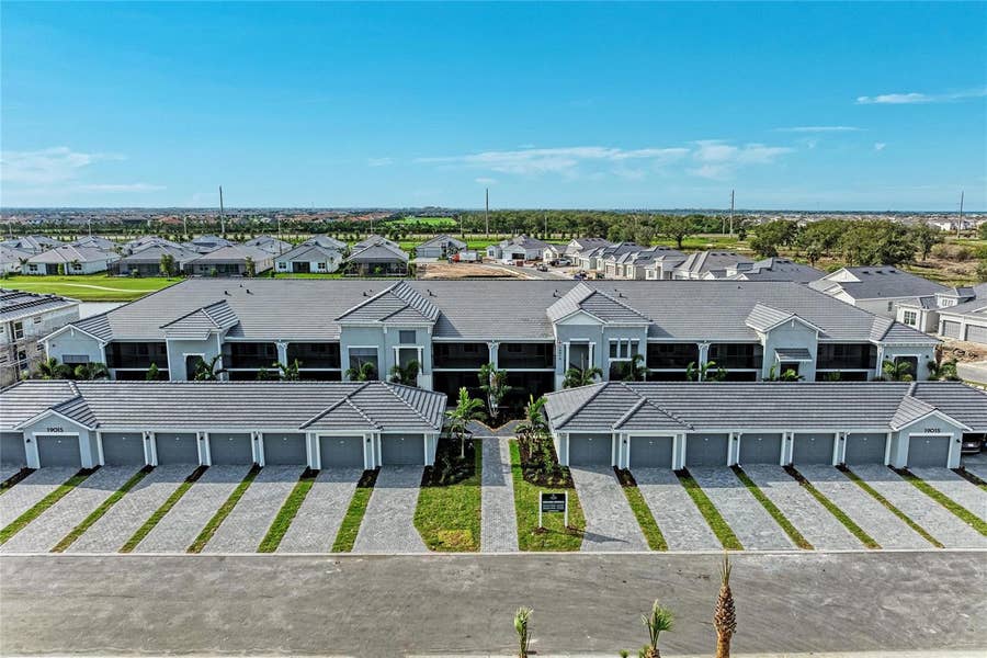 Property photo for 19015 SCALLOP LOOP, #108, Lakewood Ranch, FL