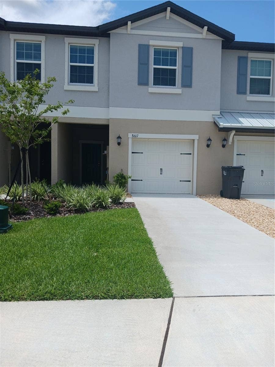 Property photo for 8607 TROPICAL AIRE LANE, Parrish, FL