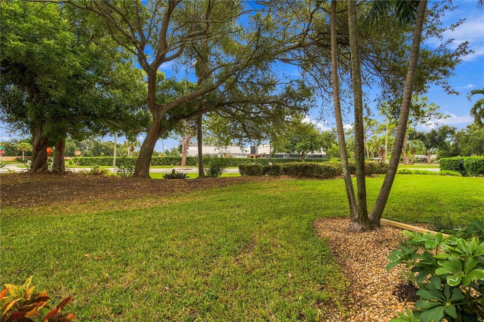 7500 40TH AVENUE W, #105, Bradenton, FL 34209 Yard from lanai