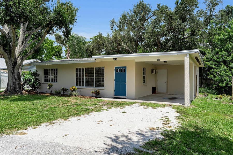 Property photo for 516 LAUREL ROAD W, Nokomis, FL