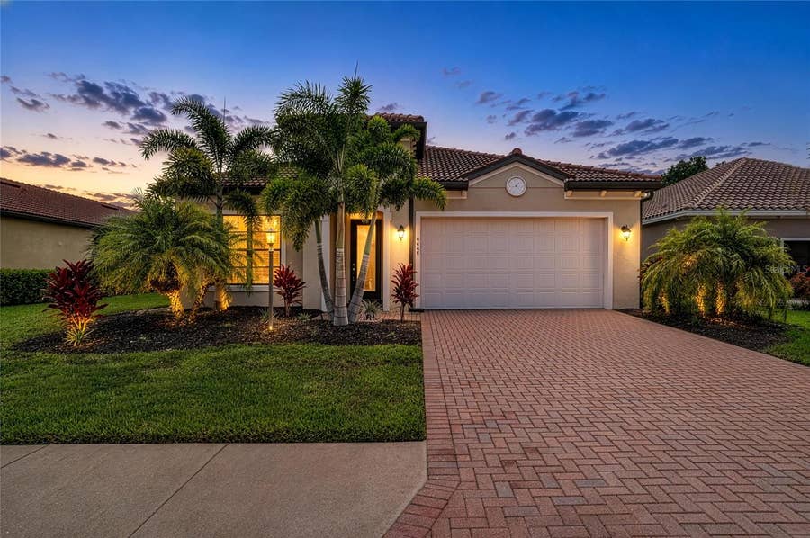 Property photo for 4645 ROYAL DORNOCH CIRCLE, Bradenton, FL