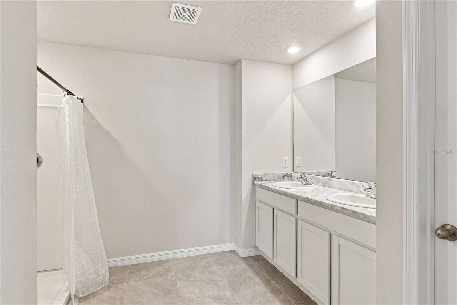 6118 DISTANT HAZE PLACE, Palmetto, FL 34221 6118 DISTANT HAZE PLACE, Palmetto, FL 34221
