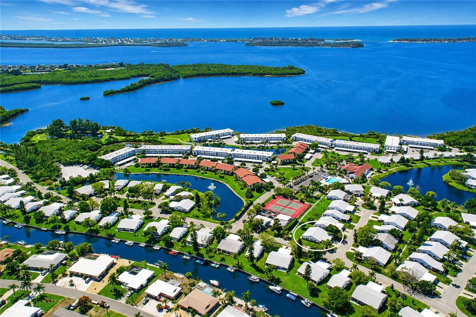 9406 ANDOVER CIRCLE, Bradenton, FL 34210 Villa location highlighted in white