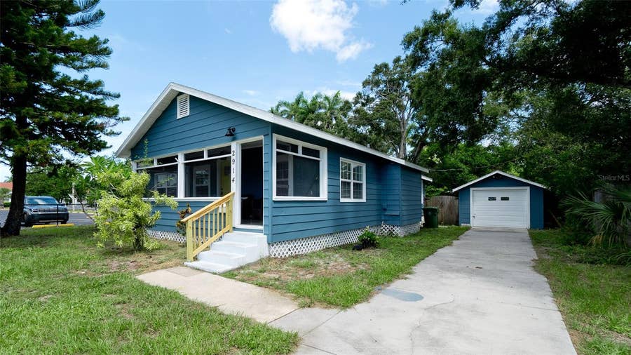 Property photo for 2914 9TH AVENUE W, Bradenton, FL