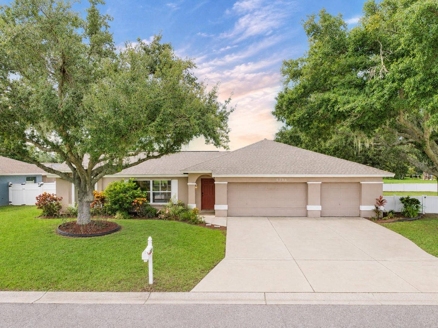 6305 61ST STREET E, Palmetto, FL 34221 6305 61ST STREET E, Palmetto, FL 34221