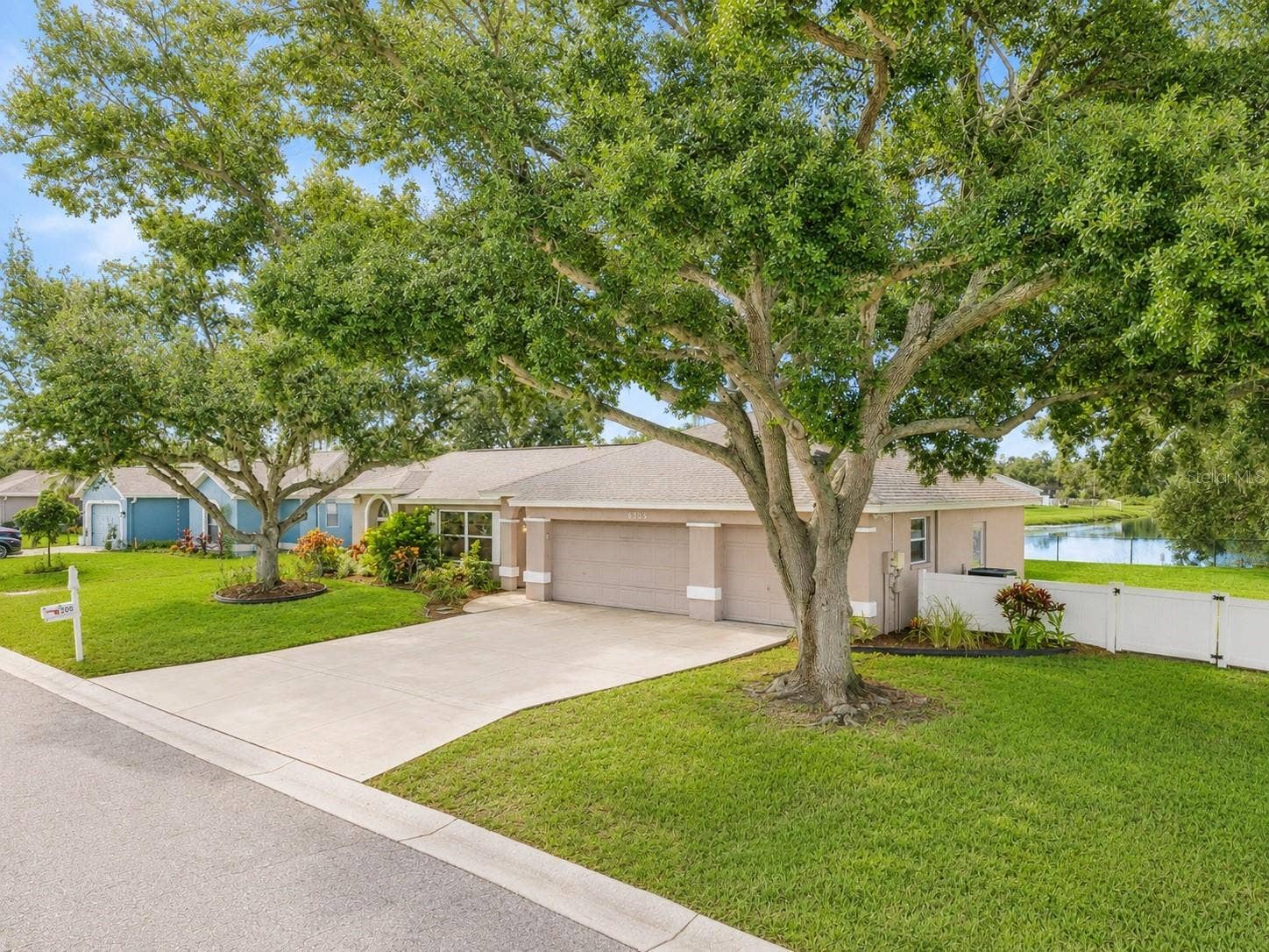 6305 61ST STREET E, Palmetto, FL 34221 6305 61ST STREET E, Palmetto, FL 34221