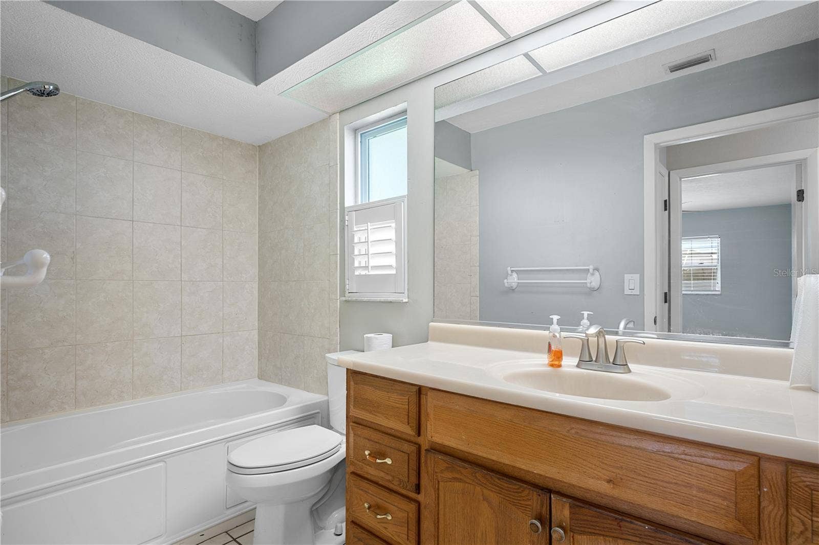 6305 61ST STREET E, Palmetto, FL 34221 6305 61ST STREET E, Palmetto, FL 34221