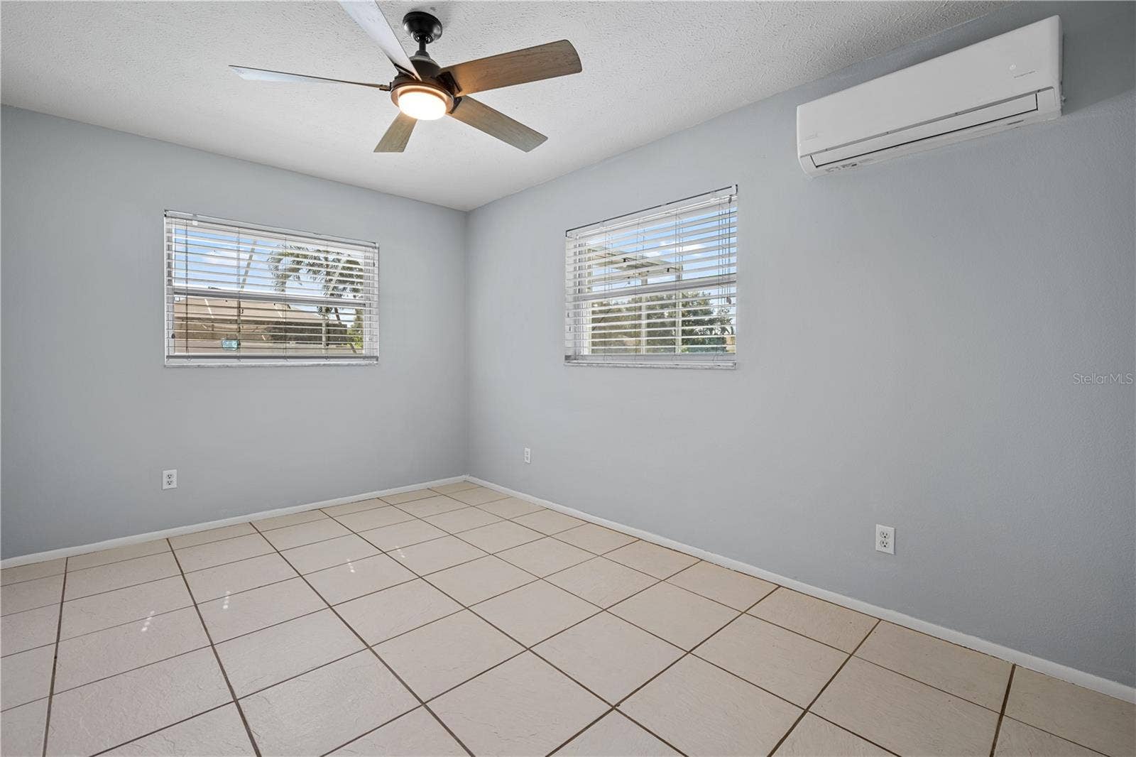 6305 61ST STREET E, Palmetto, FL 34221 6305 61ST STREET E, Palmetto, FL 34221