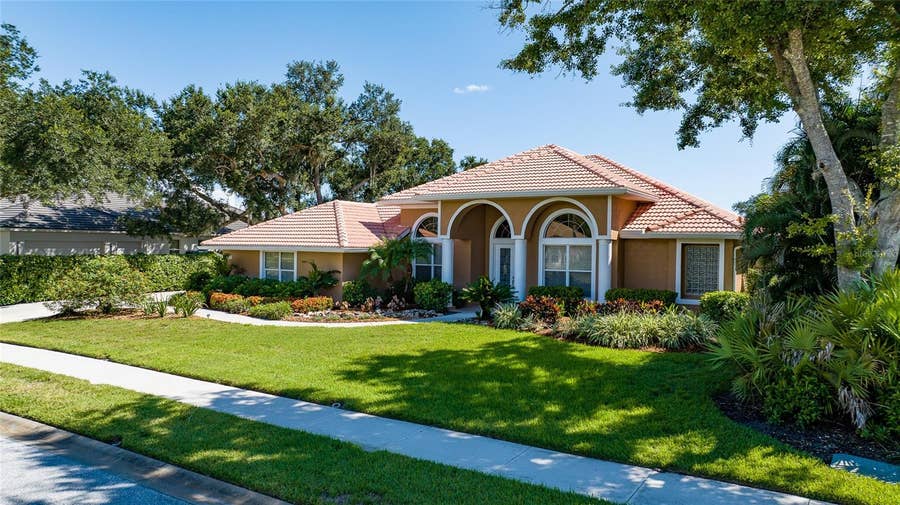 Property photo for 8437 EAGLE PRESERVE WAY, Sarasota, FL
