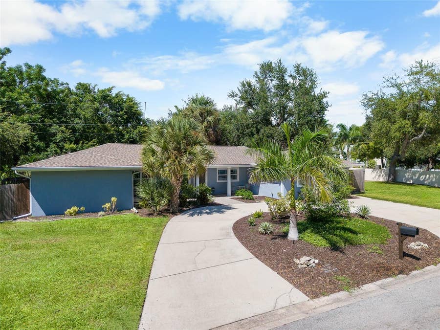 Property photo for 771 INDIAN BEACH CIRCLE, Sarasota, FL