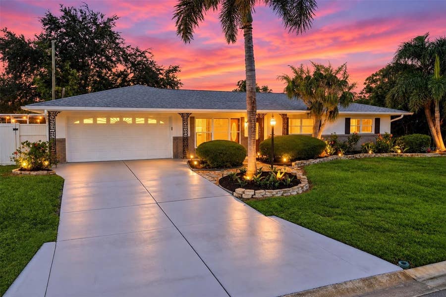 Property photo for 3710 DUNCAN PLACE, Sarasota, FL