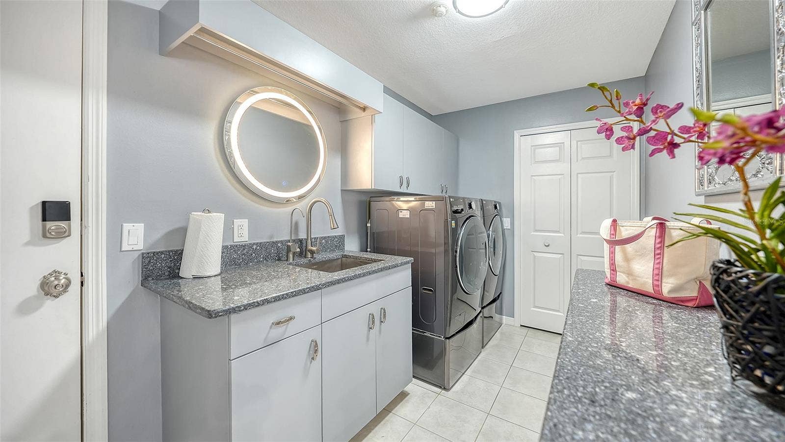 8136 REGENTS COURT, University Park, FL 34201