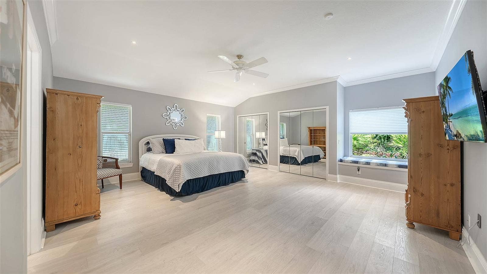8136 REGENTS COURT, University Park, FL 34201
