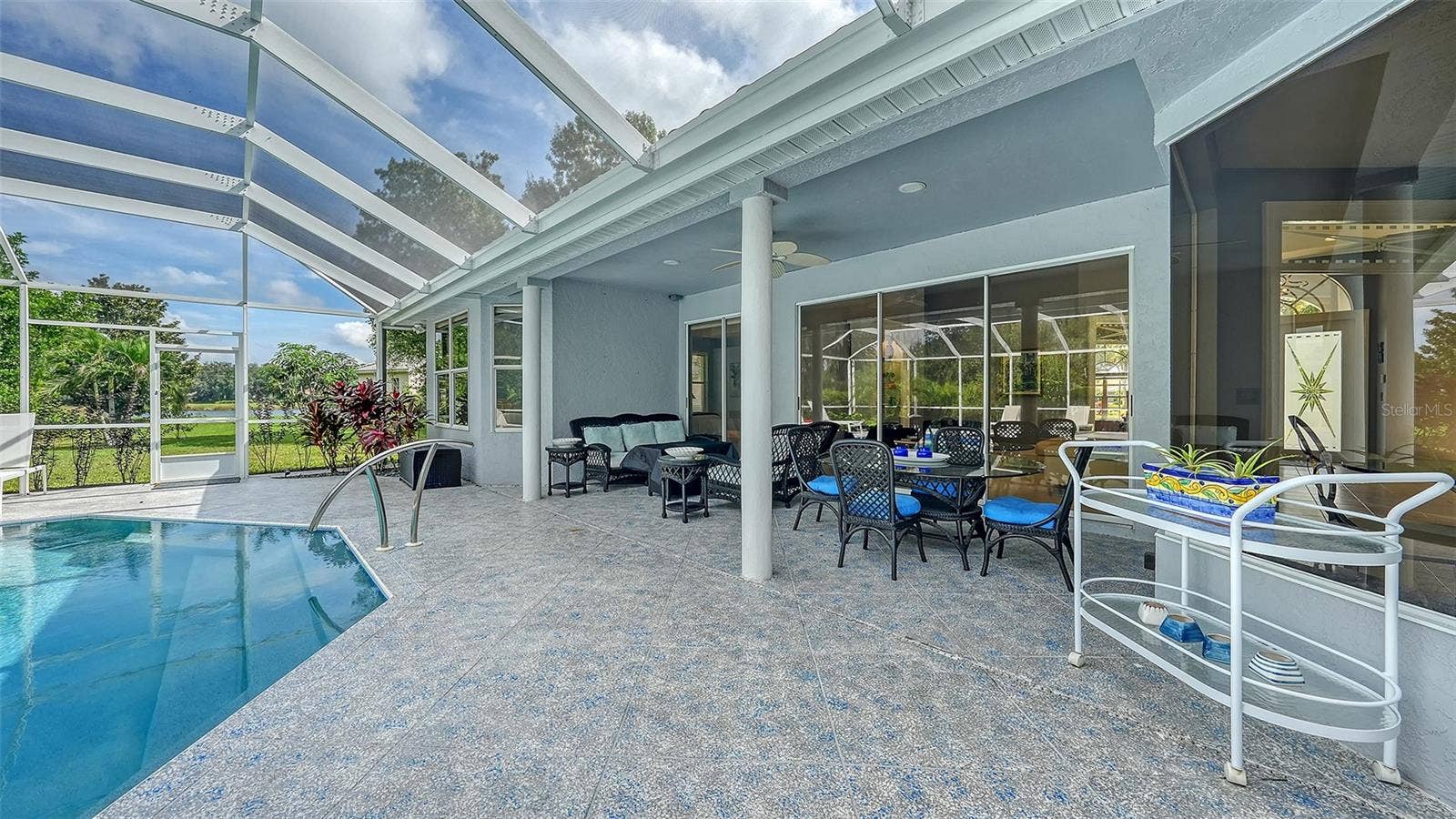 8136 REGENTS COURT, University Park, FL 34201