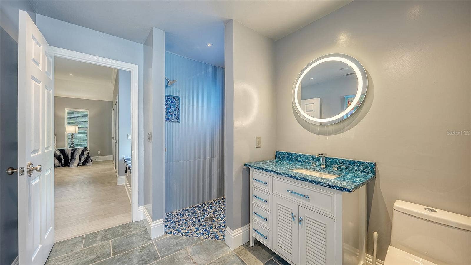 8136 REGENTS COURT, University Park, FL 34201