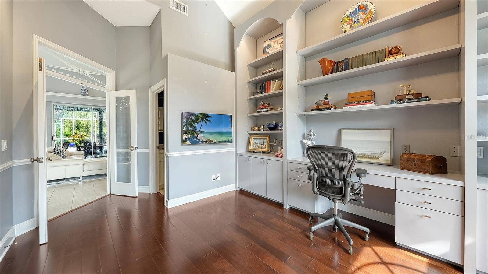 8136 REGENTS COURT, University Park, FL 34201