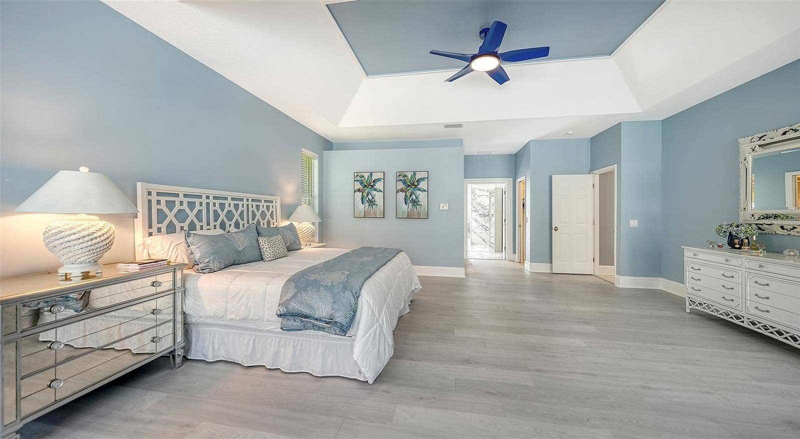 8136 REGENTS COURT, University Park, FL 34201