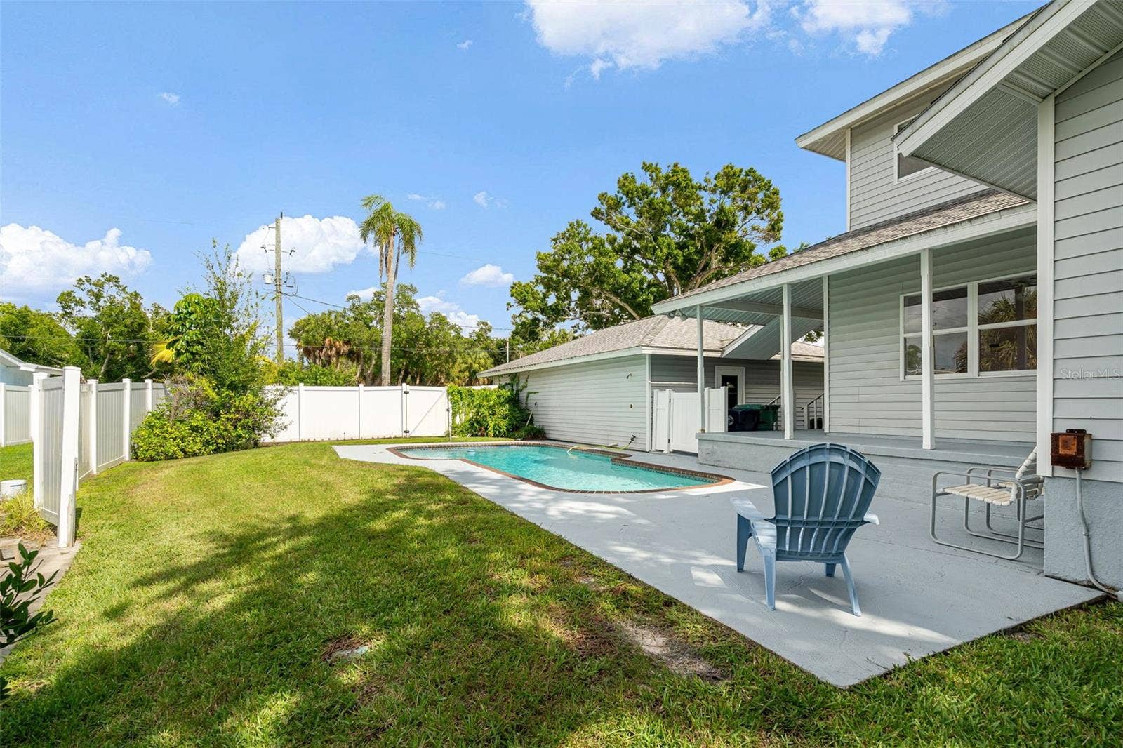 2002 8TH STREET W, Palmetto, FL 34221