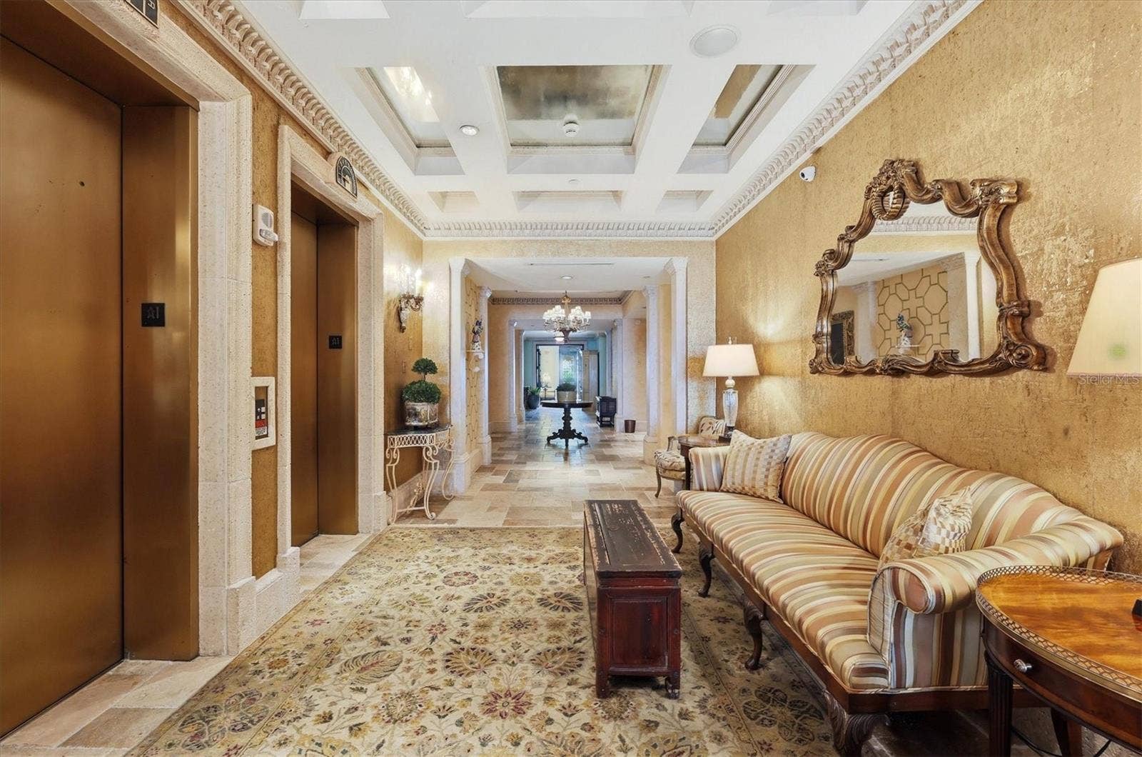 420 GOLDEN GATE POINT, #700, Sarasota, FL 34236 420 GOLDEN GATE POINT, #700, Sarasota, FL 34236