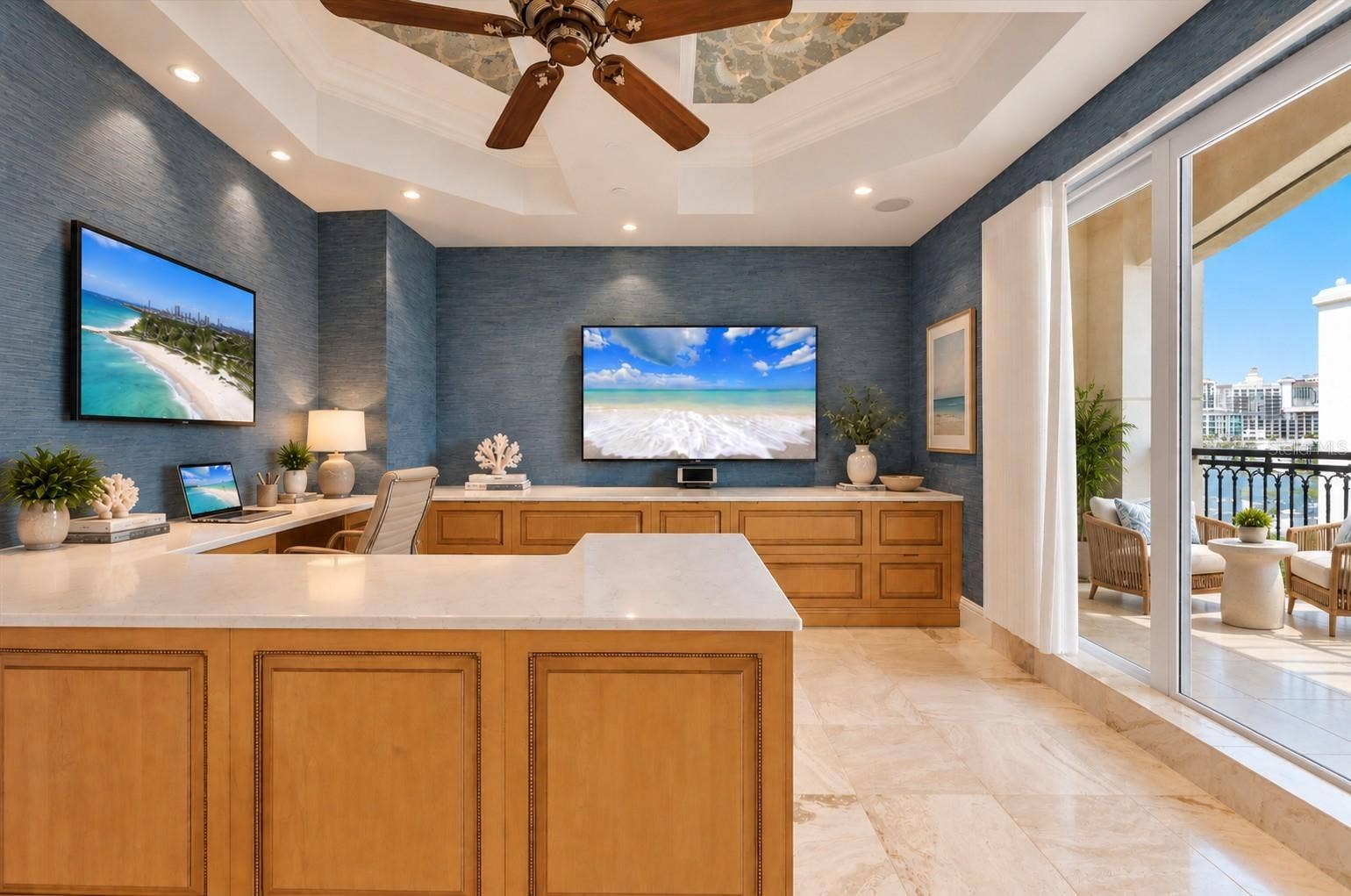 420 GOLDEN GATE POINT, #700, Sarasota, FL 34236 420 GOLDEN GATE POINT, #700, Sarasota, FL 34236