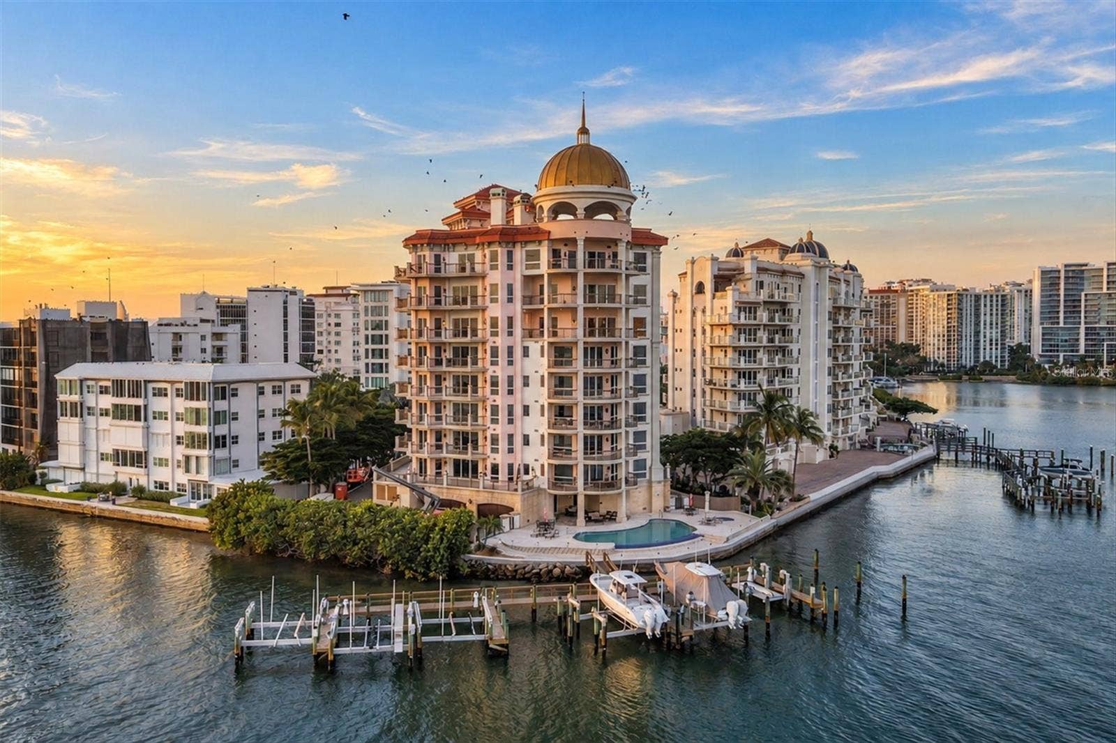 420 GOLDEN GATE POINT, #700, Sarasota, FL 34236 420 GOLDEN GATE POINT, #700, Sarasota, FL 34236