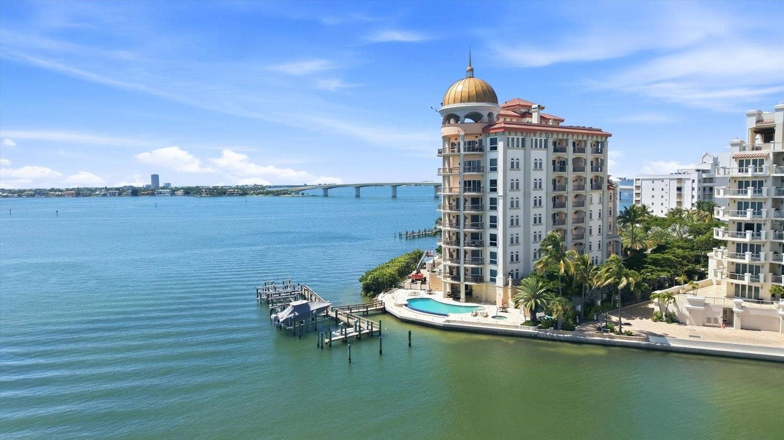 420 GOLDEN GATE POINT, #700, Sarasota, FL 34236 420 GOLDEN GATE POINT, #700, Sarasota, FL 34236