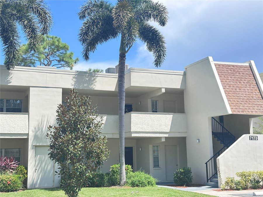 Property photo for 7173 W COUNTRY CLUB DRIVE N, #242, Sarasota, FL
