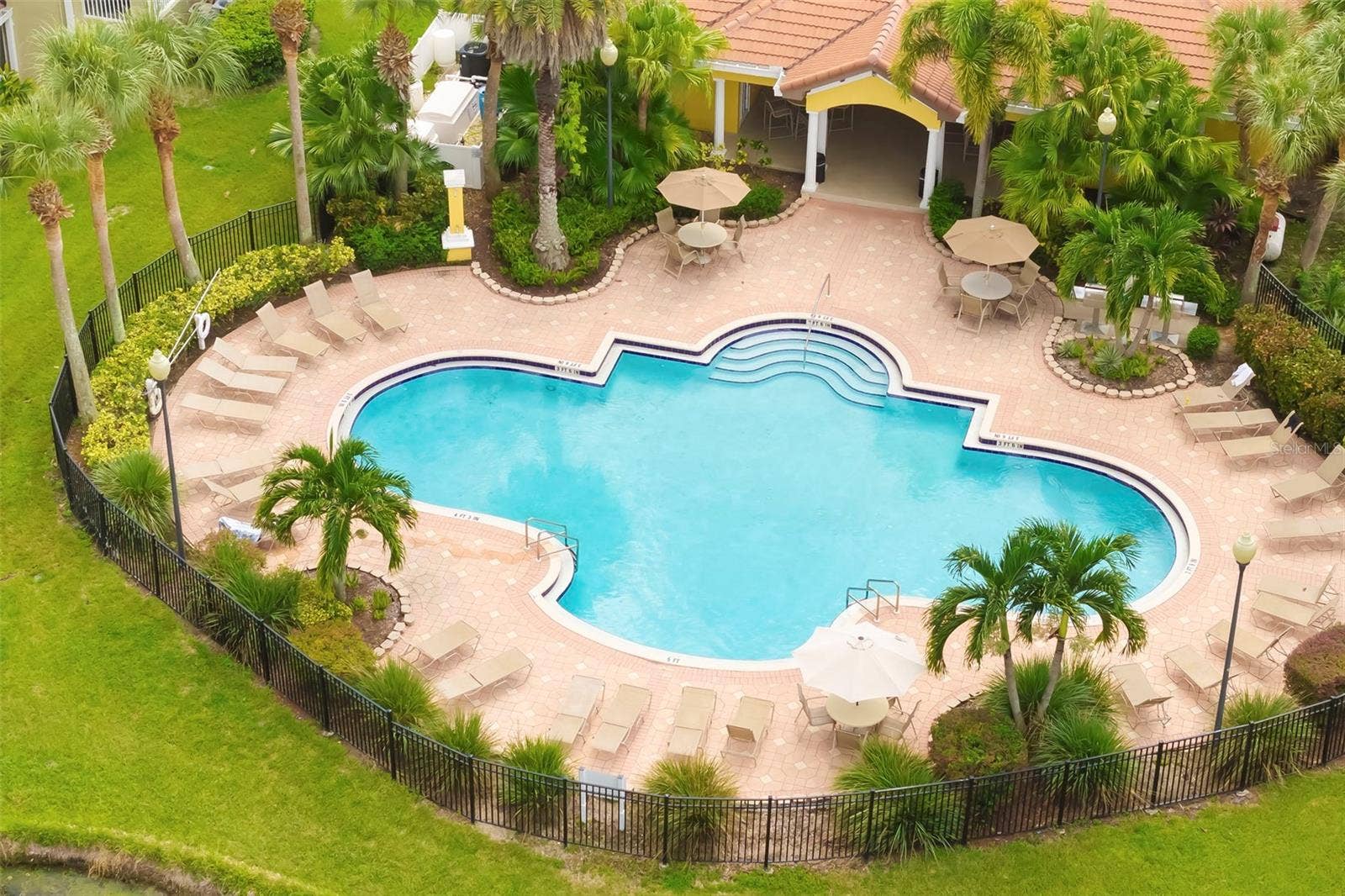 5500 BENTGRASS DRIVE, #6-203, Sarasota, FL 34235 5500 BENTGRASS DRIVE, #6-203, Sarasota, FL 34235