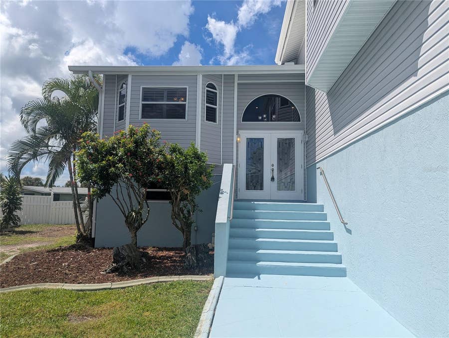 Property photo for 1167 EXETER CIRCLE, Englewood, FL