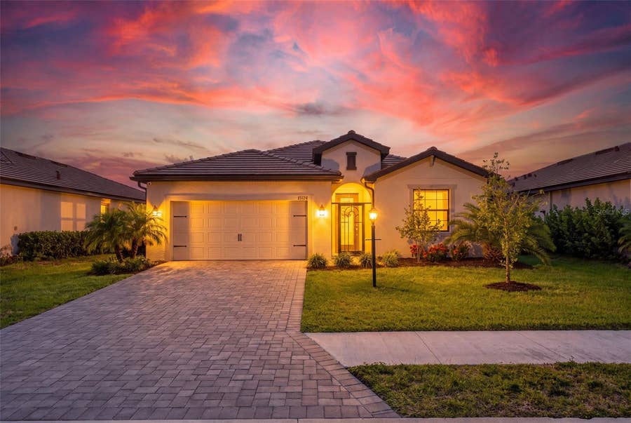 Property photo for 15126 MISTY WATER CROSSING, Bradenton, FL