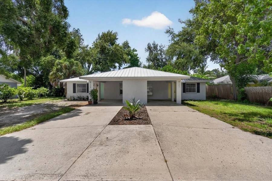 Property photo for 4119 & 4121 12TH AVENUE W, Bradenton, FL