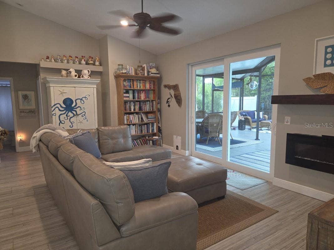 1604 21ST AVENUE W, Palmetto, FL 34221 1604 21ST AVENUE W, Palmetto, FL 34221