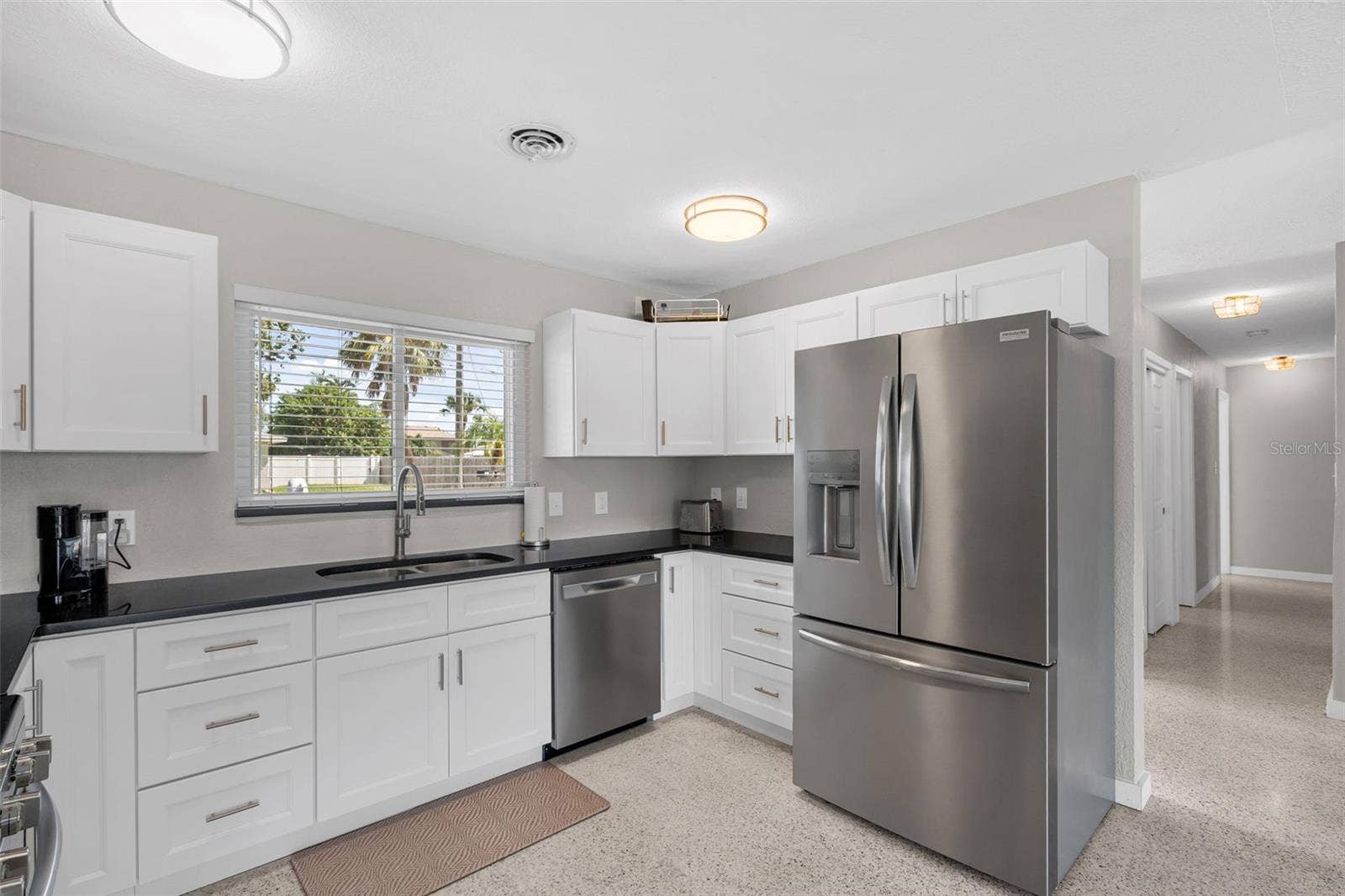 4331 POMPANO LANE, Palmetto, FL 34221 4331 POMPANO LANE, Palmetto, FL 34221