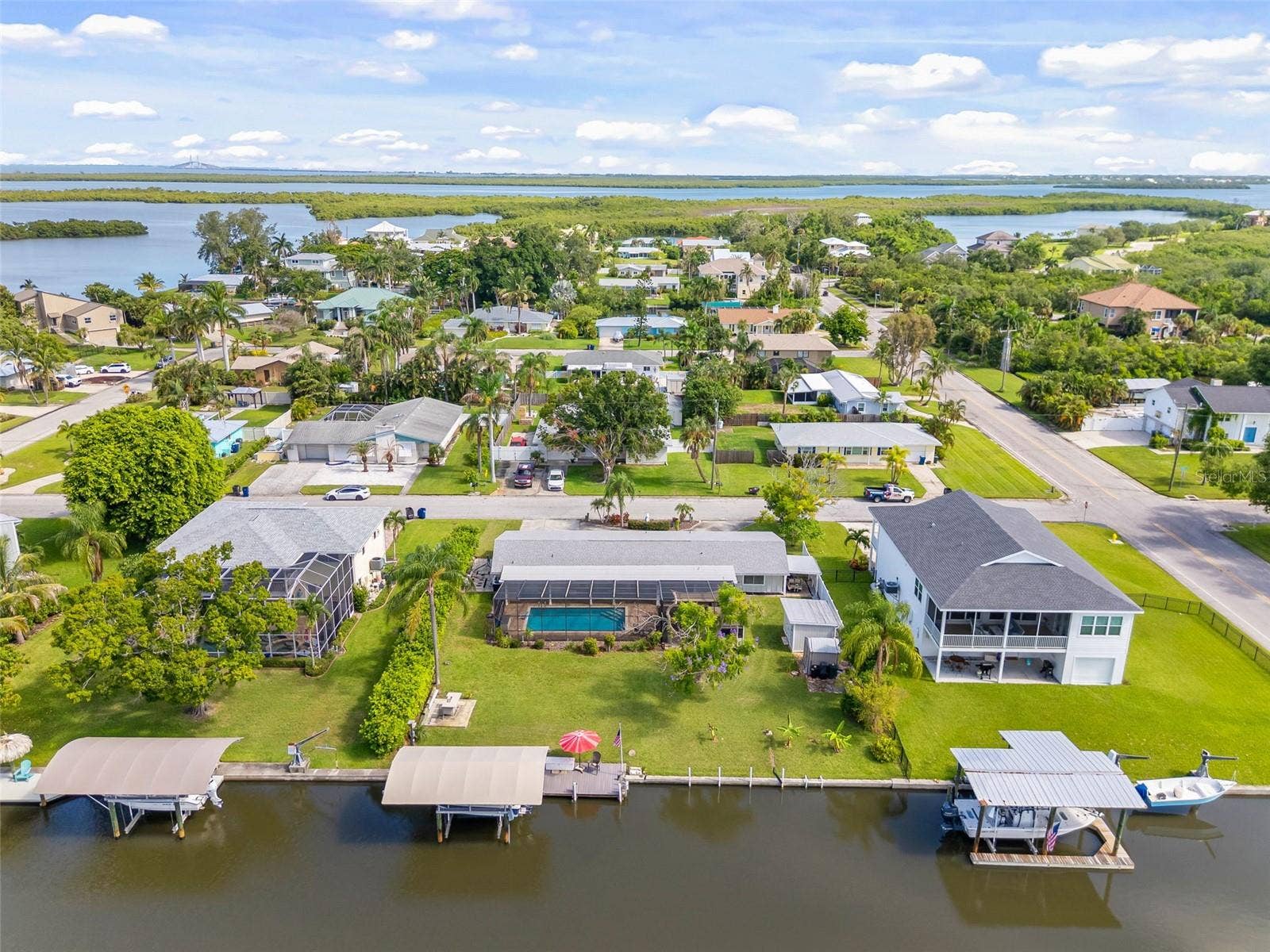 4331 POMPANO LANE, Palmetto, FL 34221 4331 POMPANO LANE, Palmetto, FL 34221