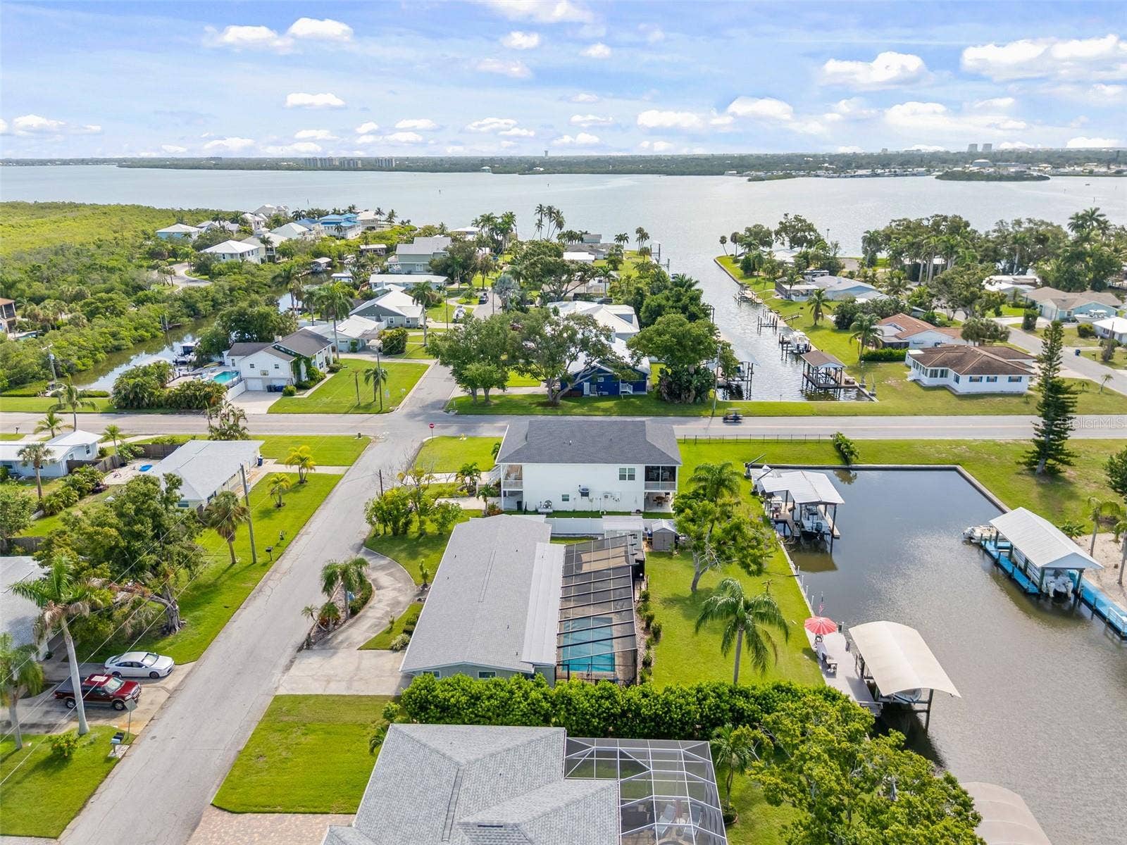 4331 POMPANO LANE, Palmetto, FL 34221 4331 POMPANO LANE, Palmetto, FL 34221