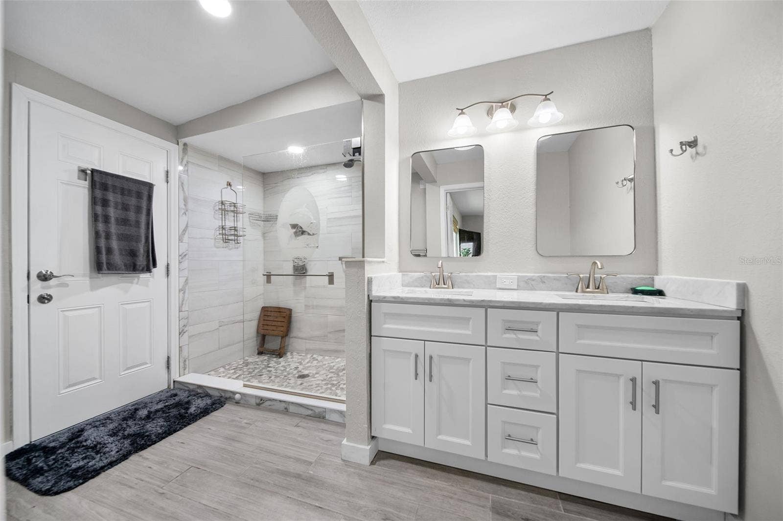 4331 POMPANO LANE, Palmetto, FL 34221 4331 POMPANO LANE, Palmetto, FL 34221