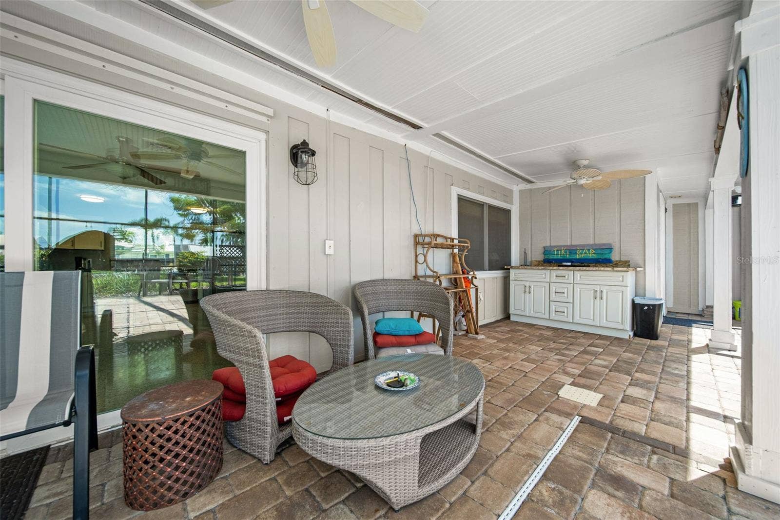 4331 POMPANO LANE, Palmetto, FL 34221 4331 POMPANO LANE, Palmetto, FL 34221
