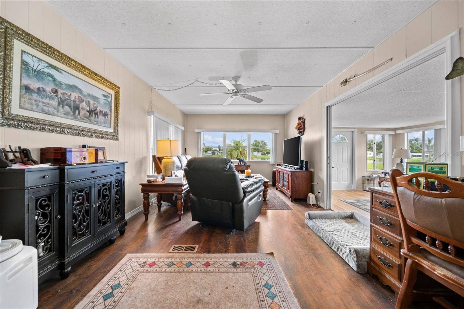 136 LAKEVIEW DR. DRIVE, Palmetto, FL 34221 136 LAKEVIEW DR. DRIVE, Palmetto, FL 34221