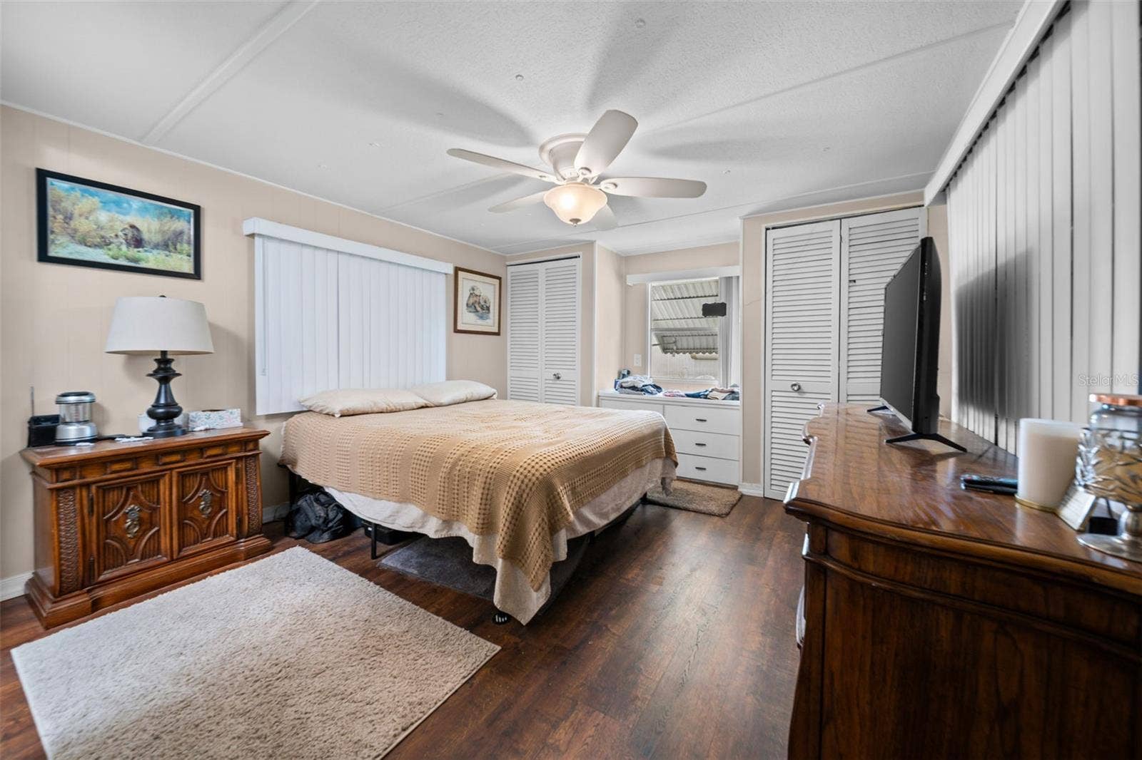 136 LAKEVIEW DR. DRIVE, Palmetto, FL 34221 136 LAKEVIEW DR. DRIVE, Palmetto, FL 34221