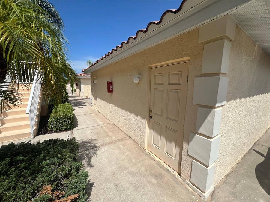 Property photo for 4270 VICENZA DRIVE, #B40, Venice, FL