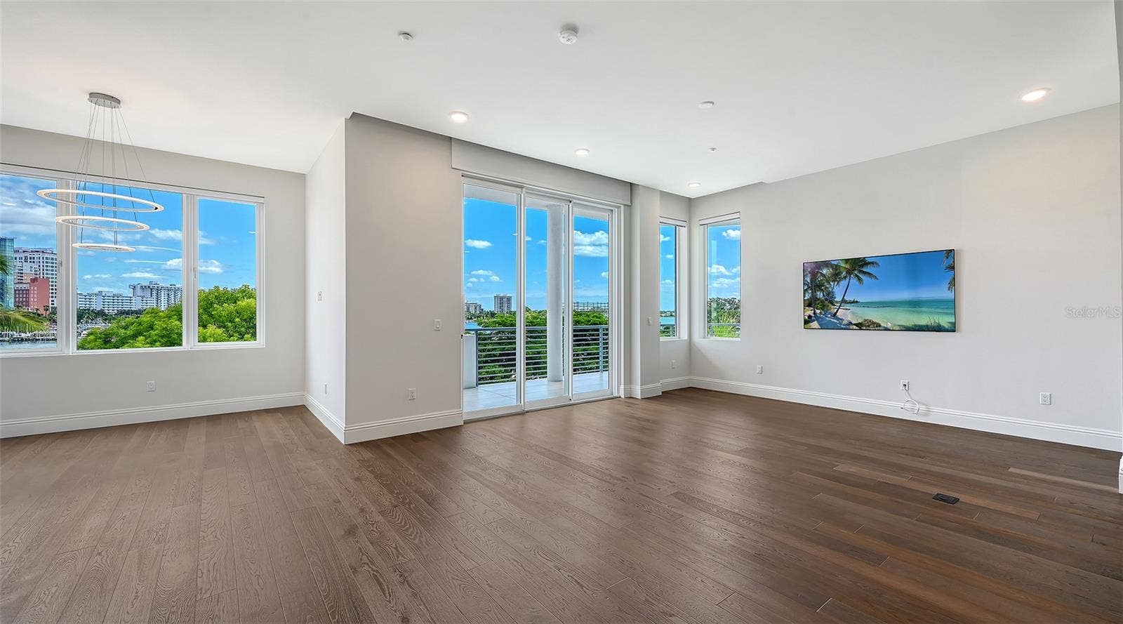 Living and dining area