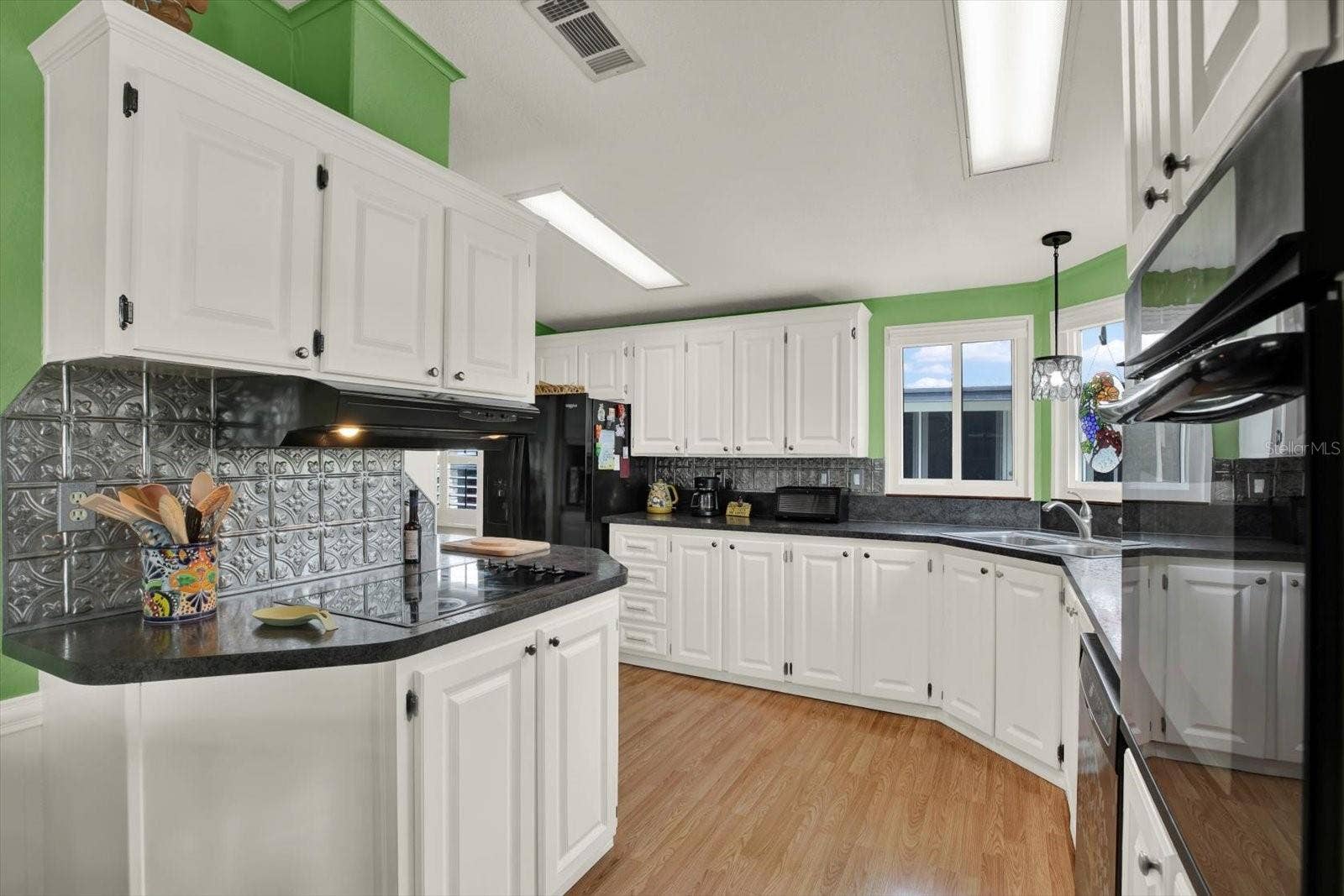8479 IMPERIAL CIRCLE, Palmetto, FL 34221 8479 IMPERIAL CIRCLE, Palmetto, FL 34221