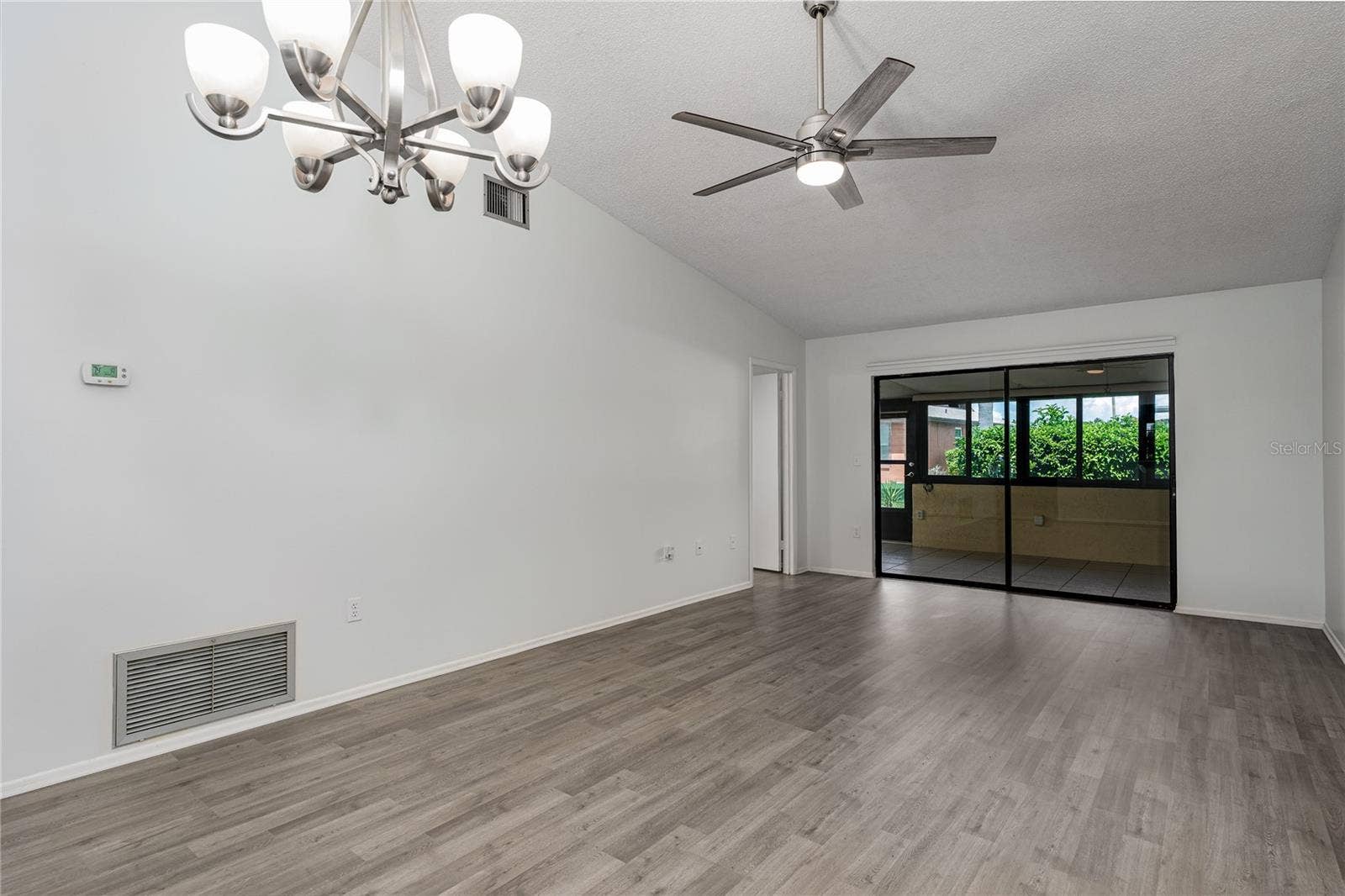 1206 58TH STREET W, Bradenton, FL 34209 Living Room - Dinning