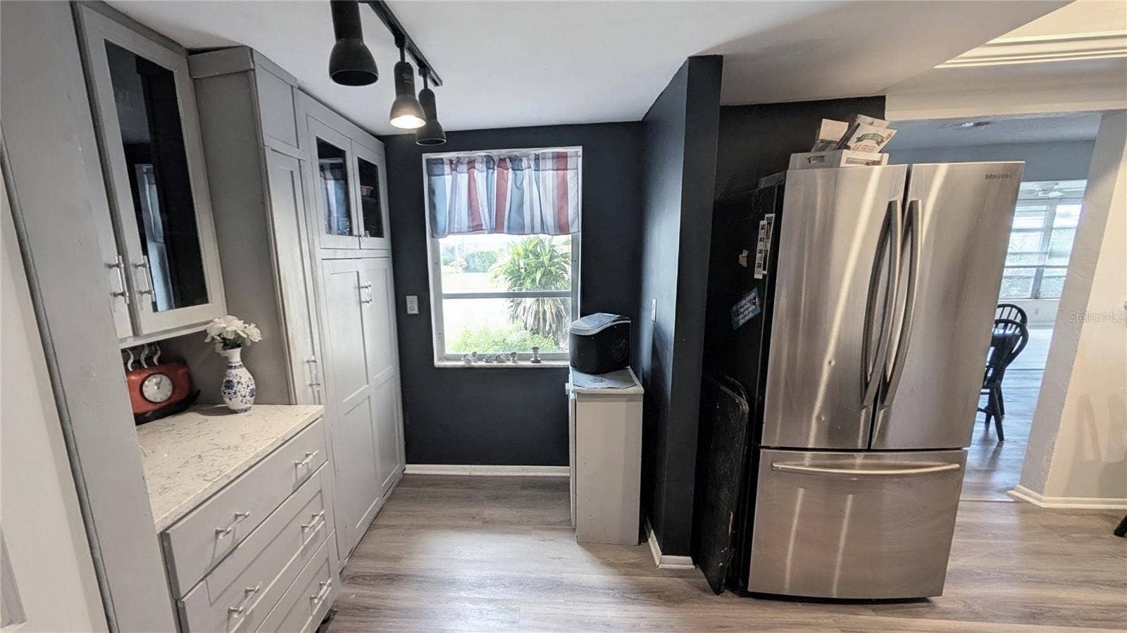 3286 BRUNSWICK LANE, #704, Sarasota, FL 34239 3286 BRUNSWICK LANE, #704, Sarasota, FL 34239