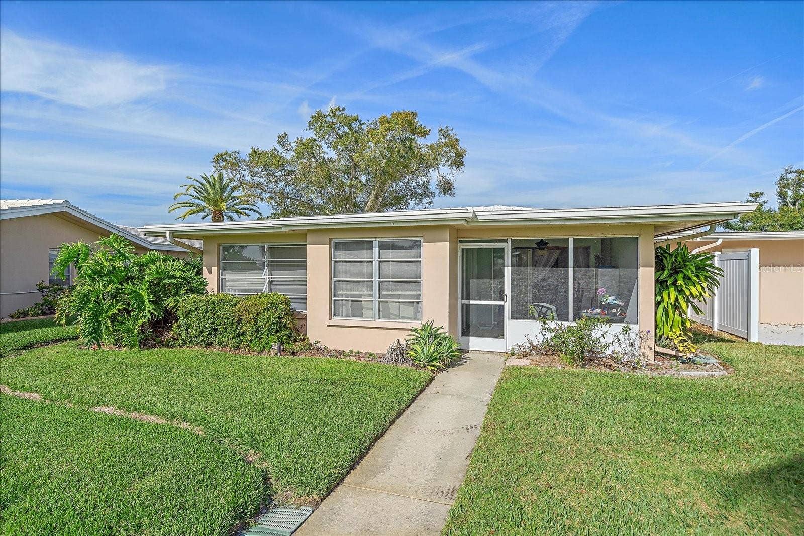 3286 BRUNSWICK LANE, #704, Sarasota, FL 34239 3286 BRUNSWICK LANE, #704, Sarasota, FL 34239